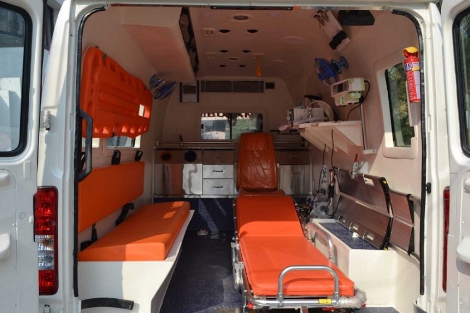 Ambulance Services for all over India (2)